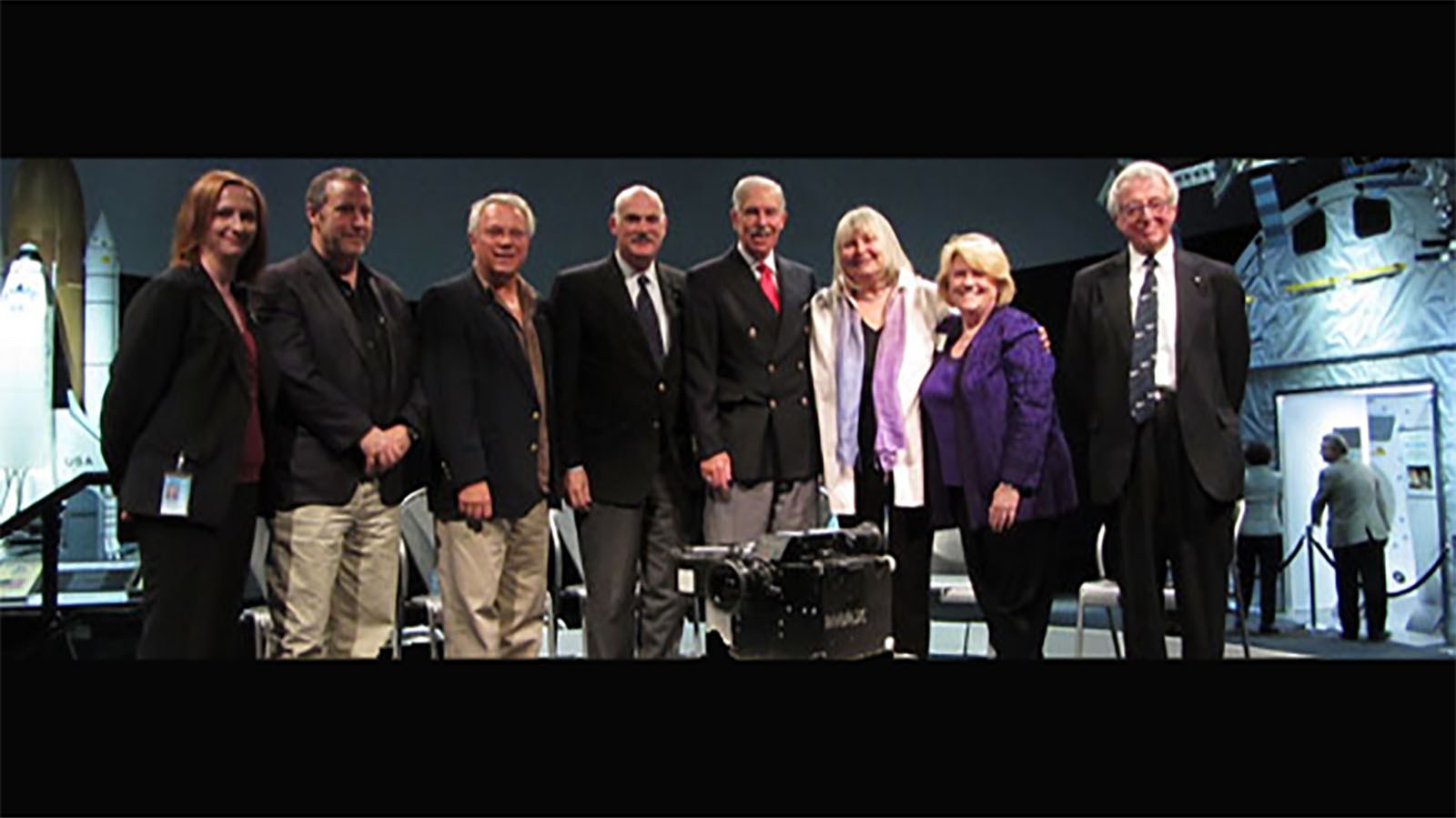 Faculty Member James Neihouse Delivers IMAX Cameras to the Smithsonian National Air and Space Museum - Hero image