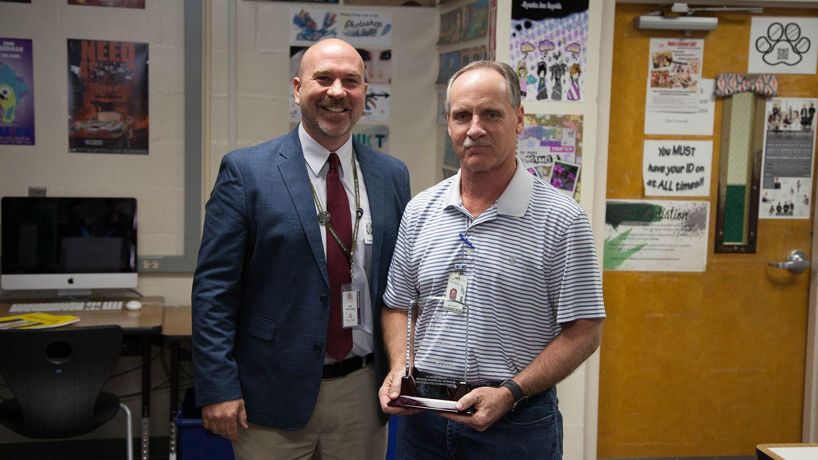 Full Sail Honors Extraordinary High School Teacher Edson Beckett - Hero image