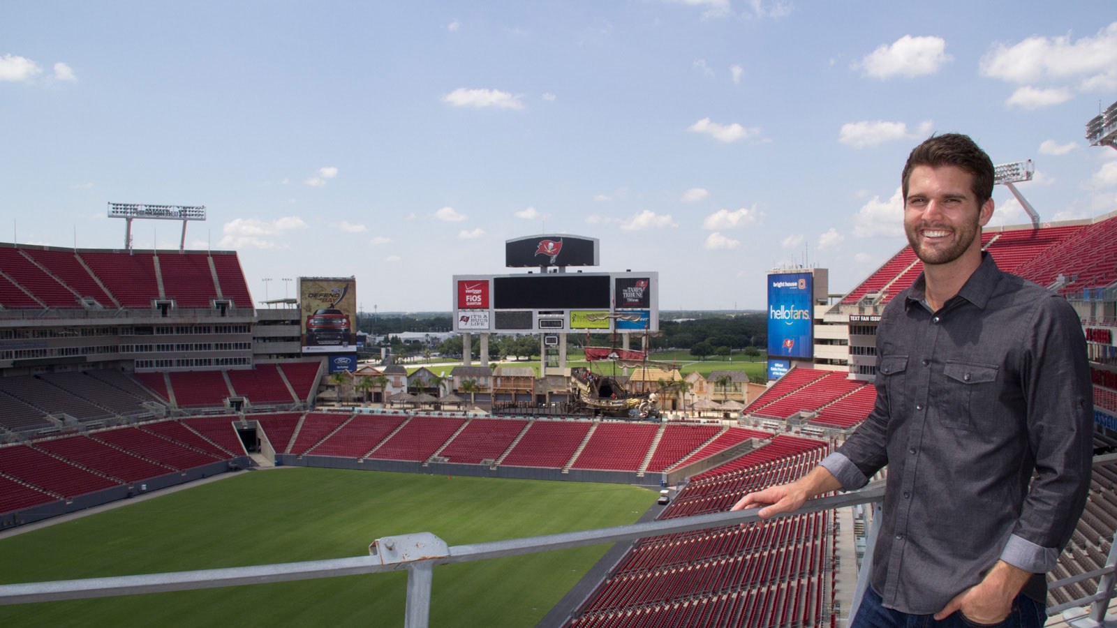 Grad Stephen Lynch: Video Producer for the Tampa Bay Buccaneers - Hero image 