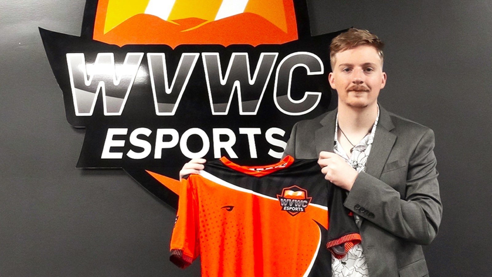 Multiple Grads Find Work in the Esports Industry Amid COVID-19 - Hero image 