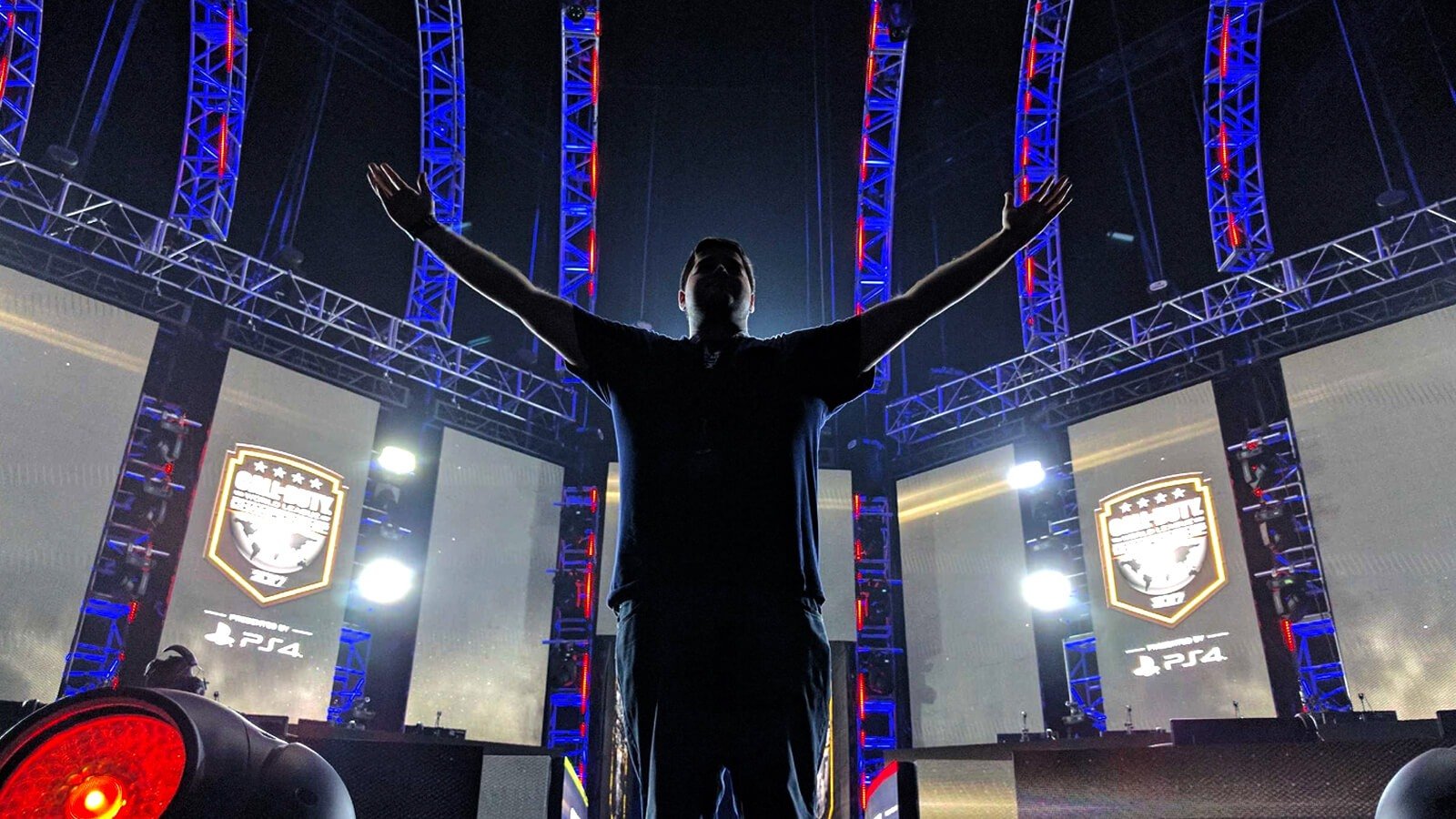 This Film Grad Reinvented Himself on the Fly. Now He Works in Esports - Hero image